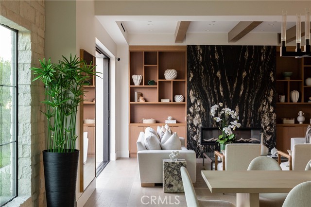 MLS #OC25246575 image #9