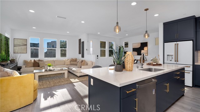 MLS #OC25246664 image #10