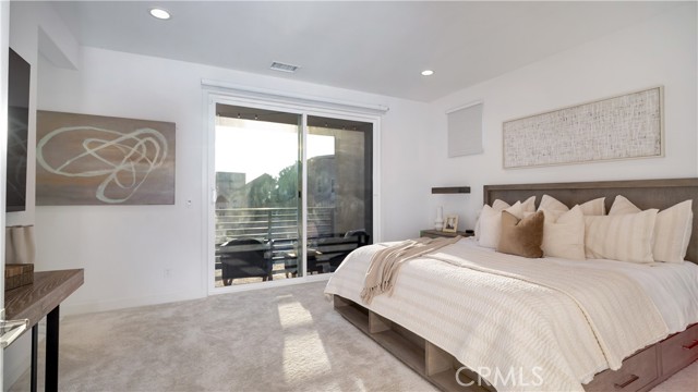 MLS #OC25246664 image #23