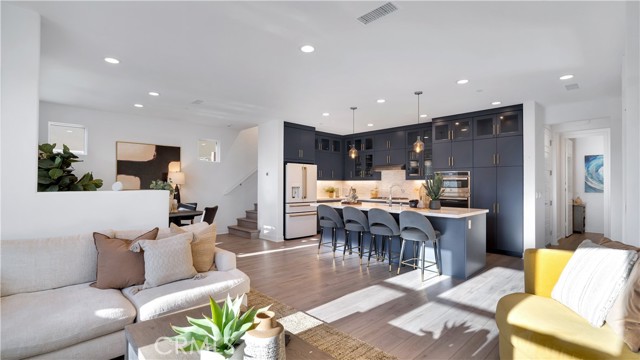 MLS #OC25246664 image #4