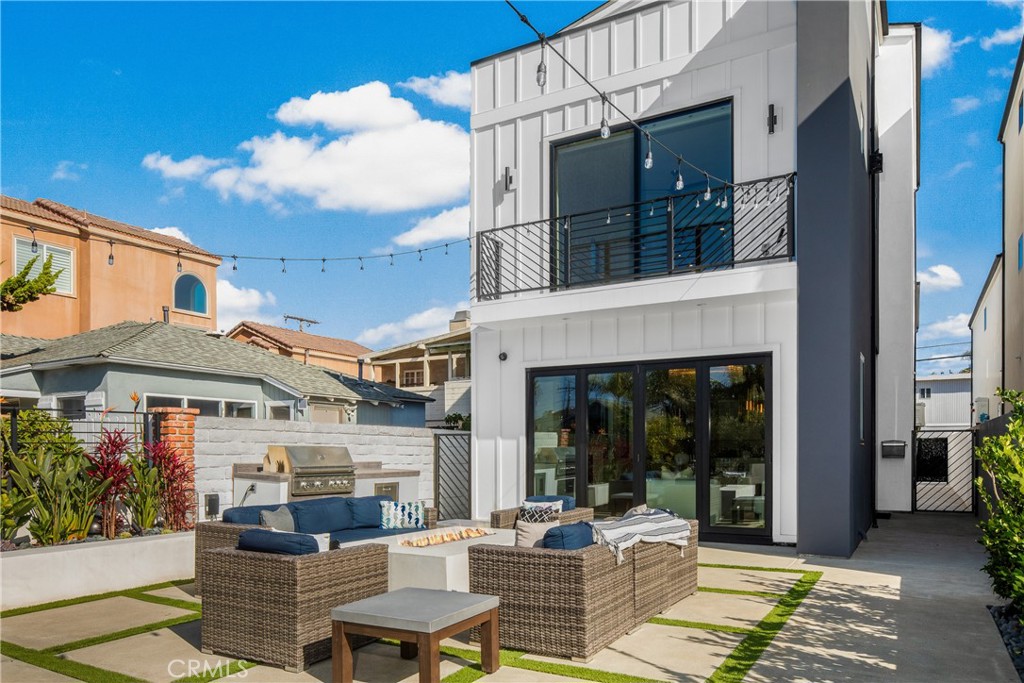 MLS #OC25246707 image #2