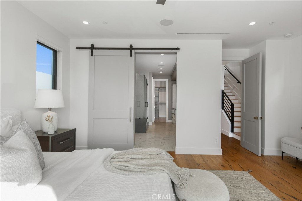 MLS #OC25246707 image #23