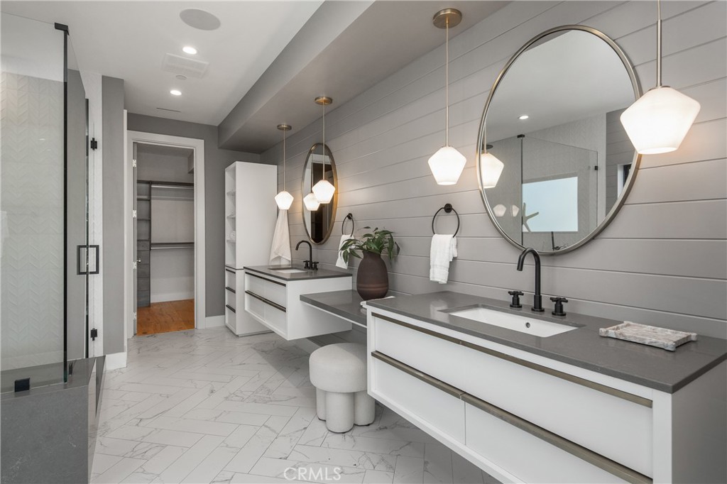 MLS #OC25246707 image #24