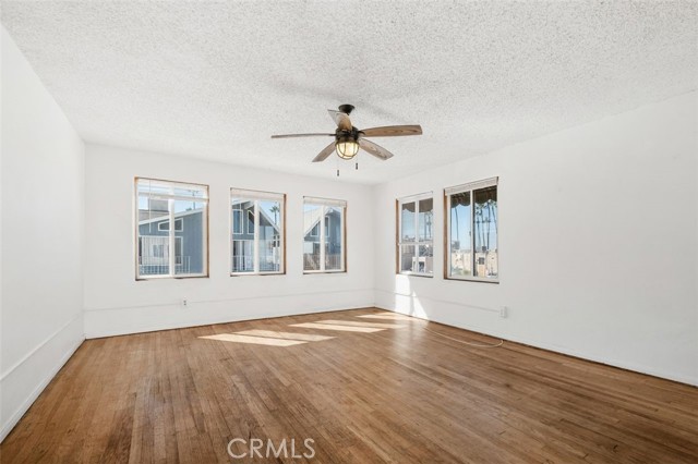 MLS #OC25246738 image #13