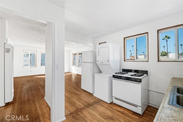 MLS #OC25246738 image #17