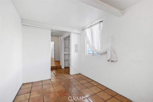 MLS #OC25246738 image #9