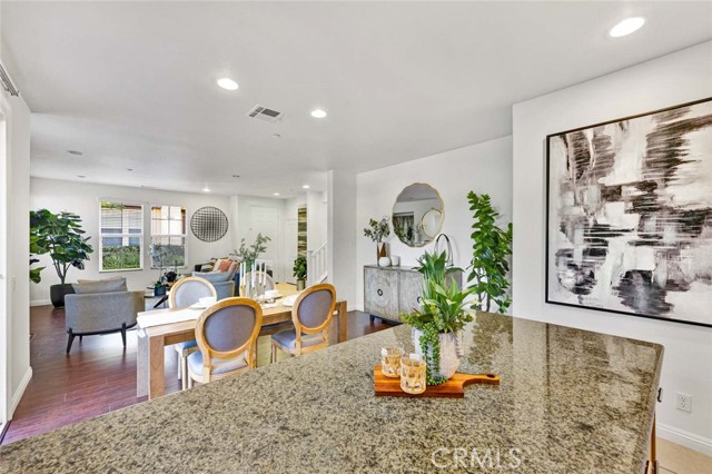 MLS #OC25246740 image #16