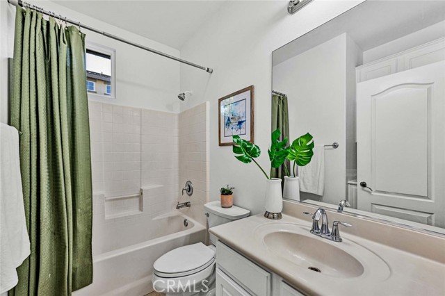 MLS #OC25246740 image #18