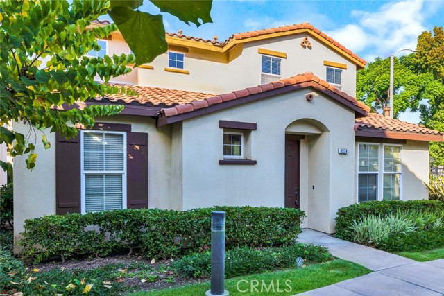 MLS #OC25246740 image #2