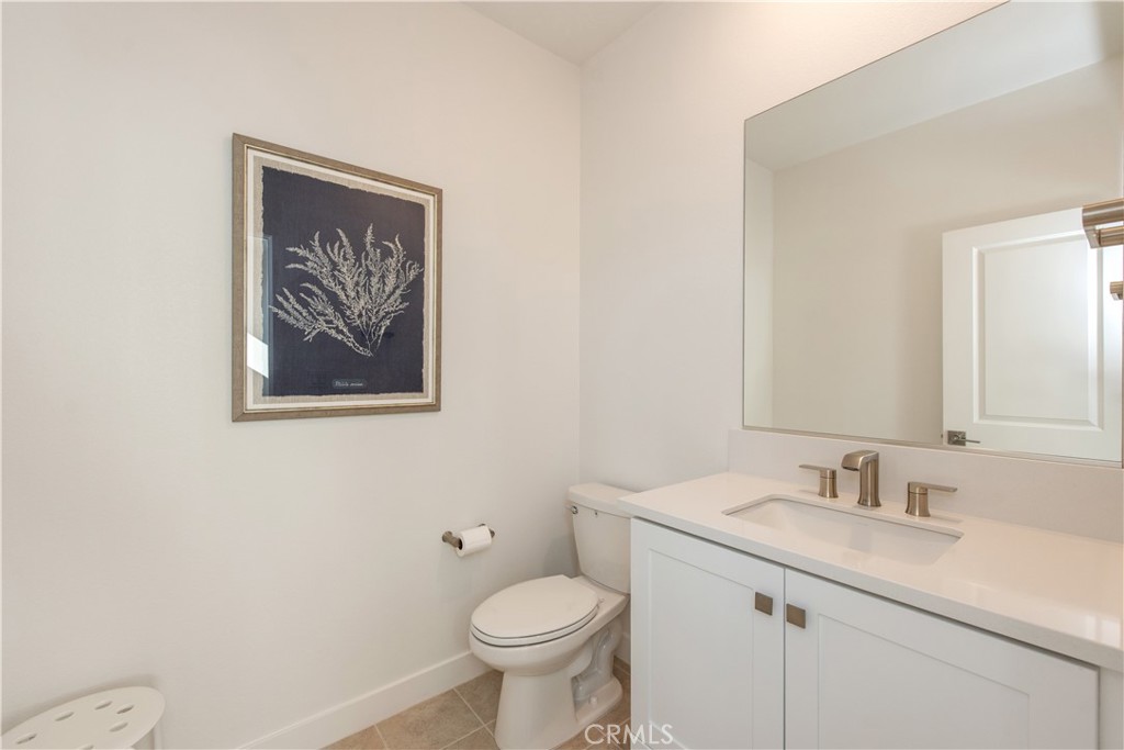 MLS #OC25246810 image #33