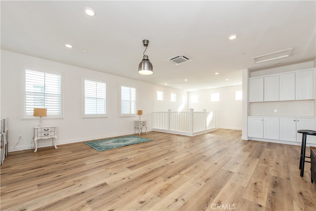 MLS #OC25246810 image #35