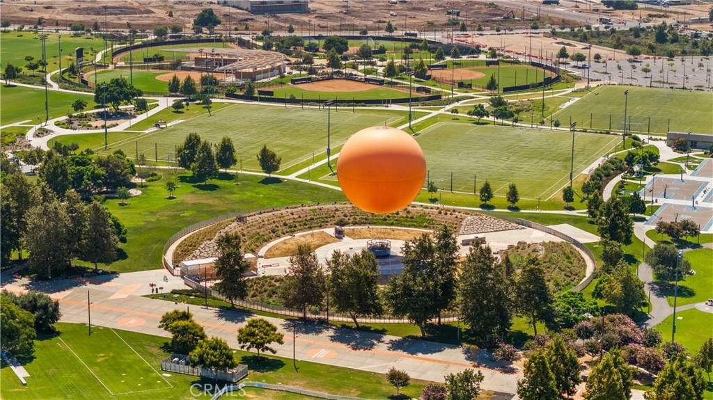 MLS #OC25246810 image #38