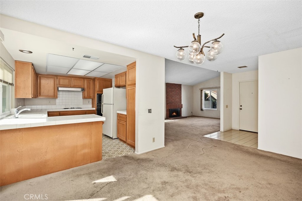 MLS #OC25246843 image #10