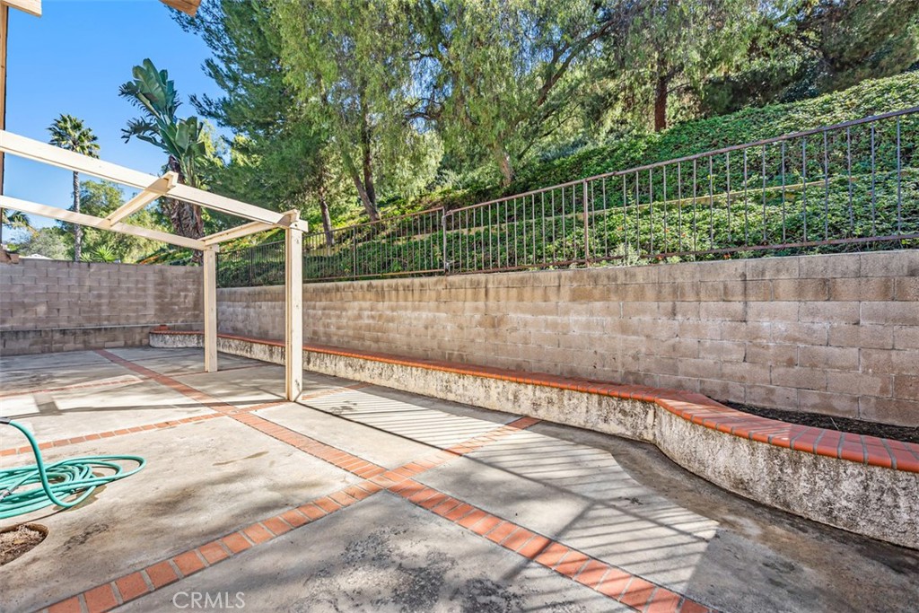 MLS #OC25246843 image #25