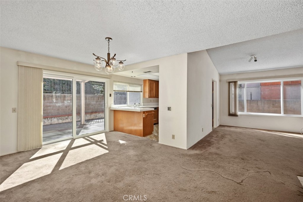 MLS #OC25246843 image #9