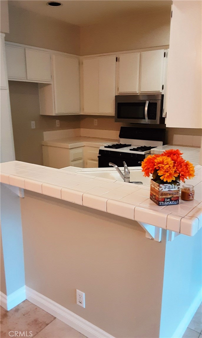 MLS #OC25246846 image #4