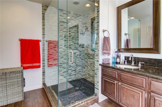 MLS #OC25246852 image #22