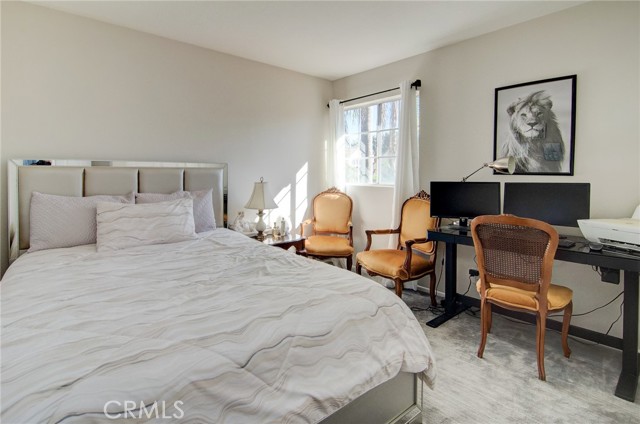 MLS #OC25246852 image #23