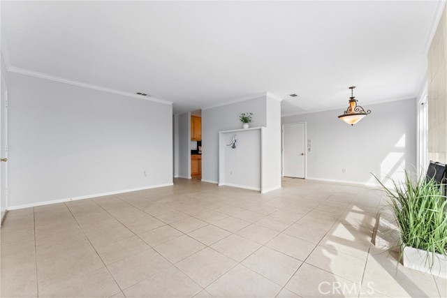 MLS #OC25246888 image #3