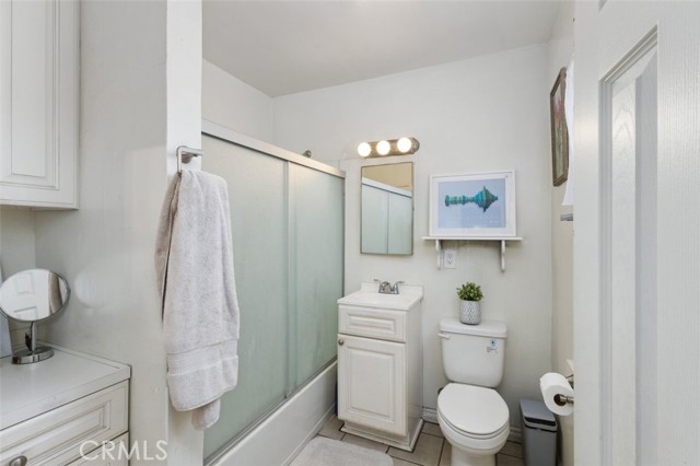 MLS #OC25246897 image #17