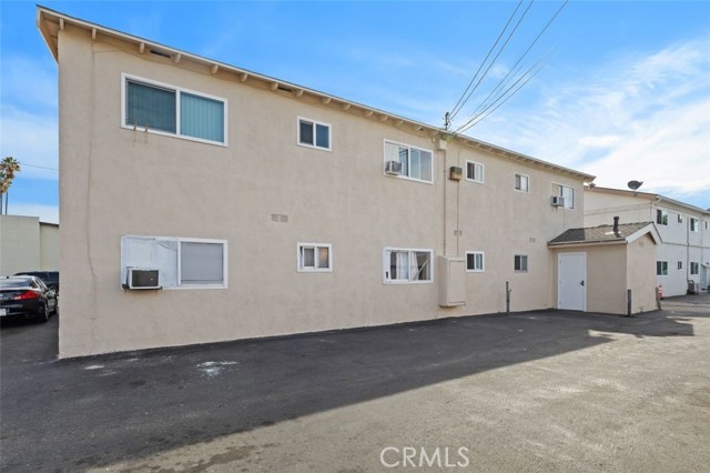 MLS #OC25246897 image #38