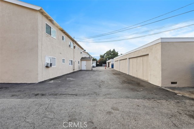 MLS #OC25246897 image #4