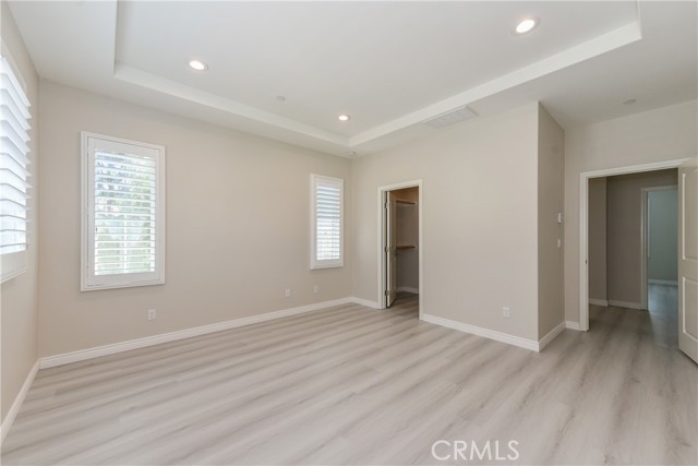 MLS #OC25246903 image #10