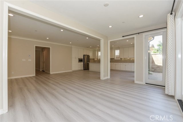 MLS #OC25246903 image #3