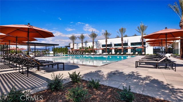 MLS #OC25246912 image #12