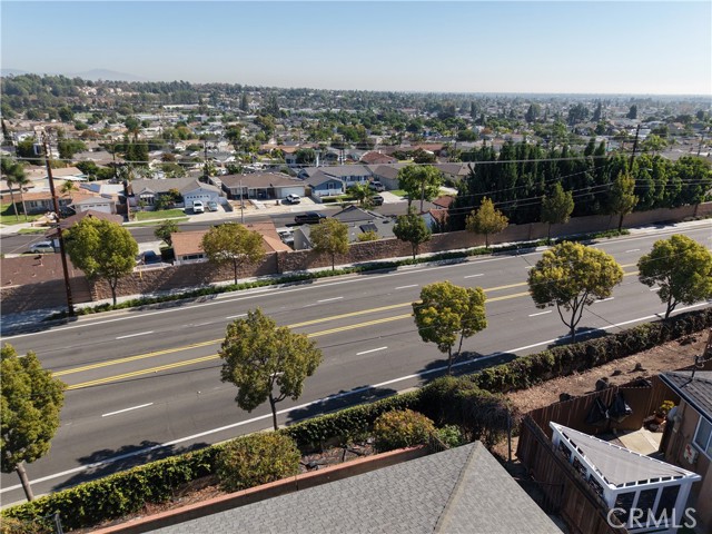 MLS #OC25246924 image #26