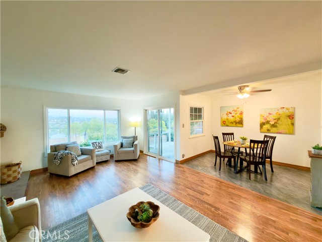 MLS #OC25246924 image #3