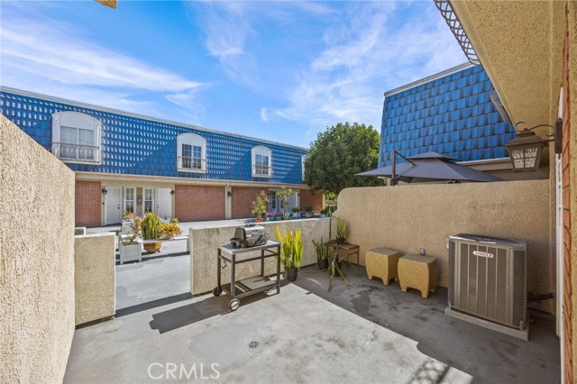 MLS #OC25246955 image #15