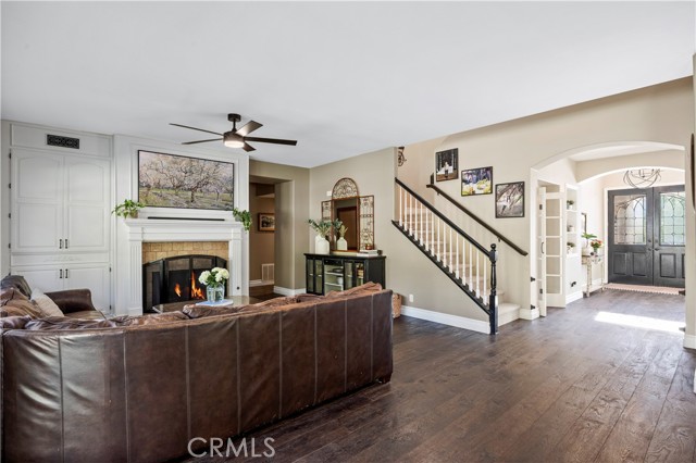 MLS #OC25246960 image #15