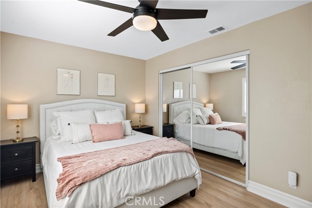 MLS #OC25246960 image #27