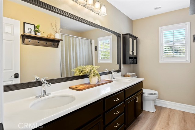 MLS #OC25246960 image #28