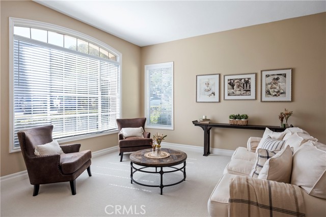 MLS #OC25246960 image #4