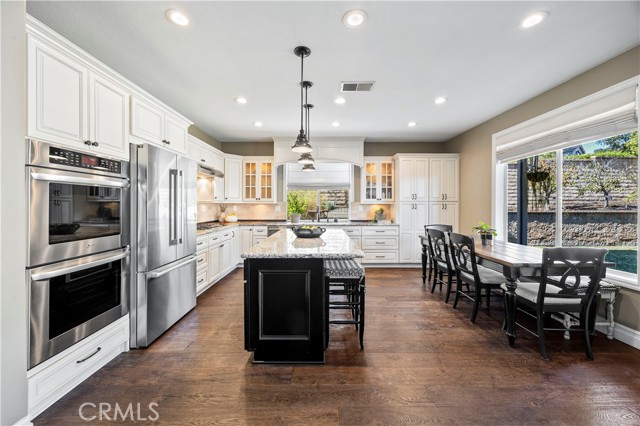 MLS #OC25246960 image #9