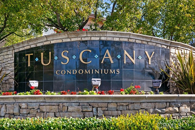 MLS #OC25246982 image #0