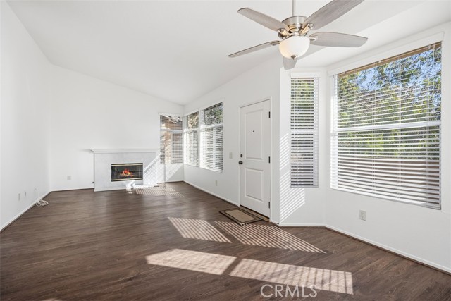 MLS #OC25246982 image #12