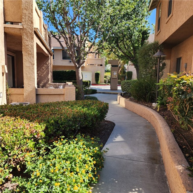 MLS #OC25246993 image #2