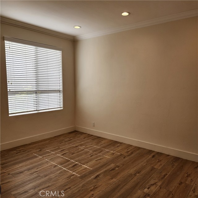 MLS #OC25246993 image #7