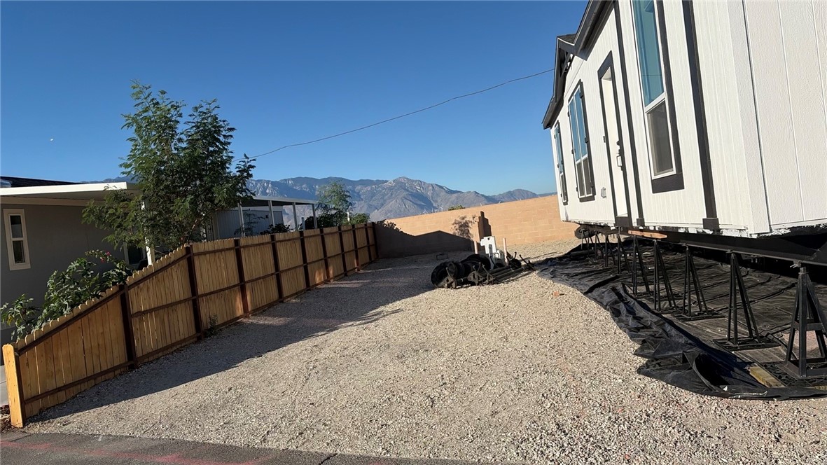 MLS #OC25246995 image #2