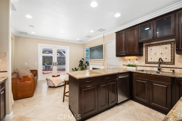 MLS #OC25247008 image #15