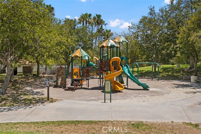 MLS #OC25247008 image #36