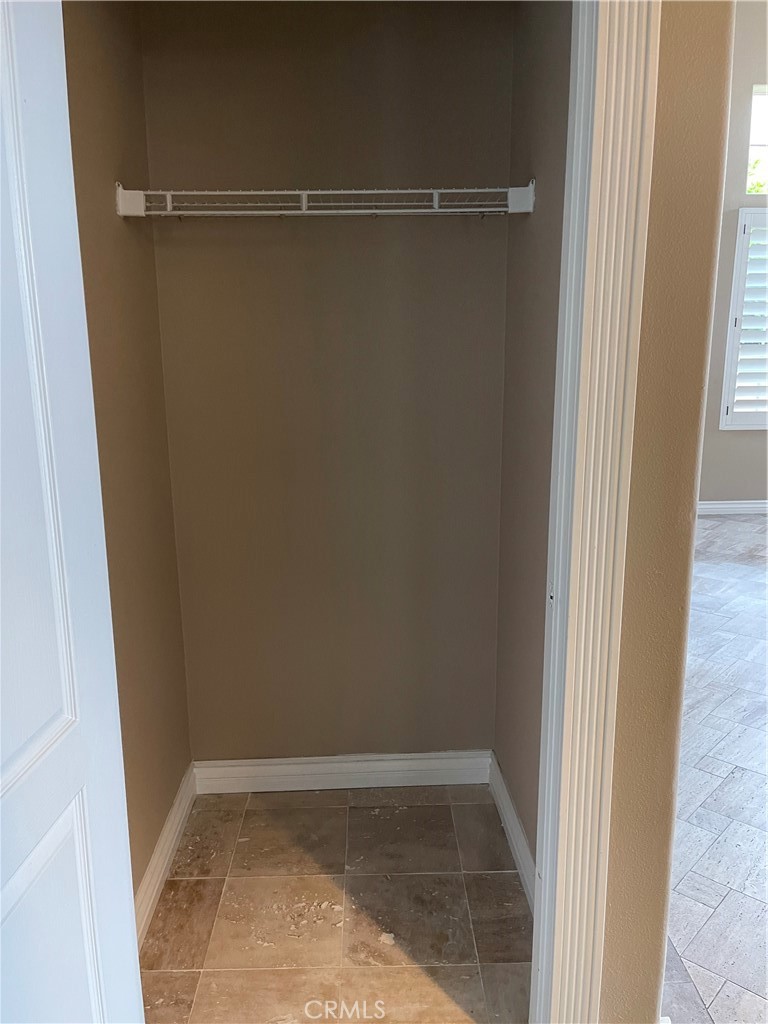 MLS #OC25247037 image #23