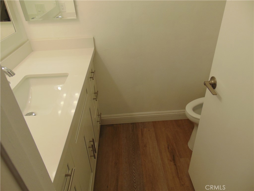 MLS #OC25247088 image #9