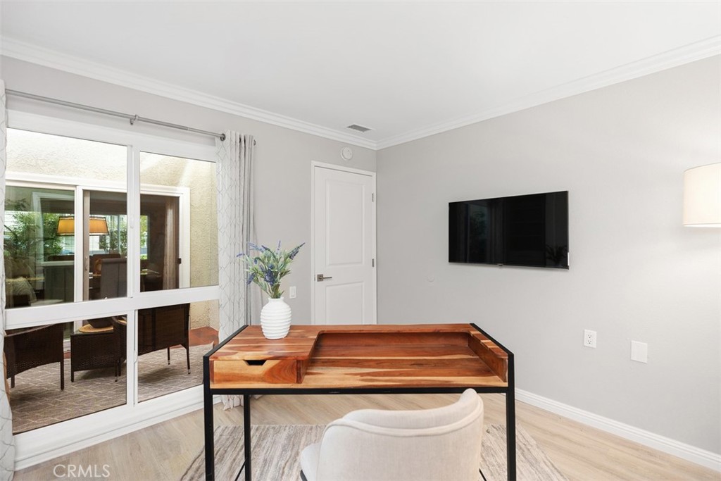 MLS #OC25247095 image #18