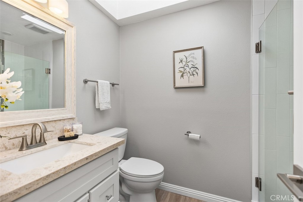 MLS #OC25247095 image #20