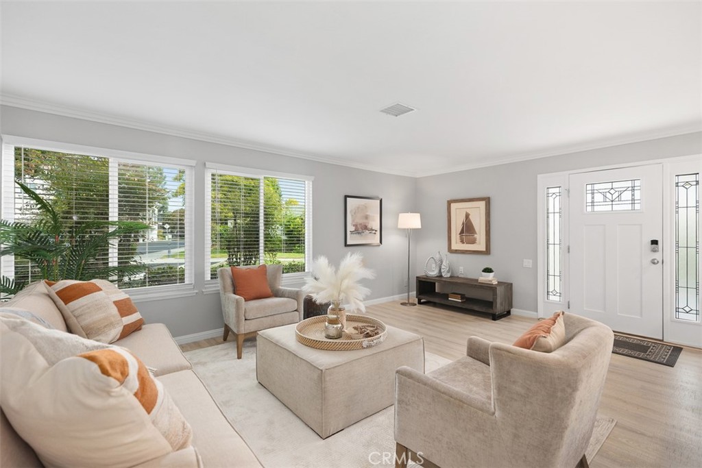 MLS #OC25247095 image #3