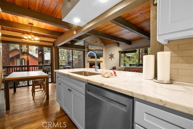 MLS #OC25247133 image #10